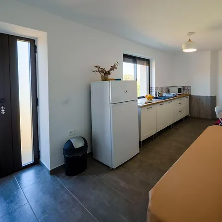 Casa Kallinina アパート Esigna