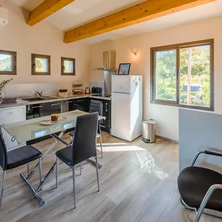 Casa Kallinina Esigna